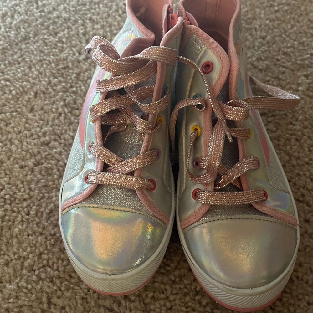 Girls high top